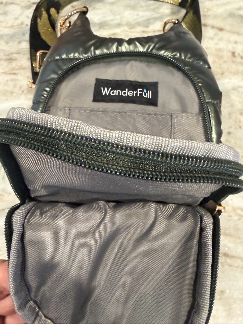 WanderFull HydroBag Metallic Green Puffer Crossbody Gold Camo Strap. - Picture 6 of 8